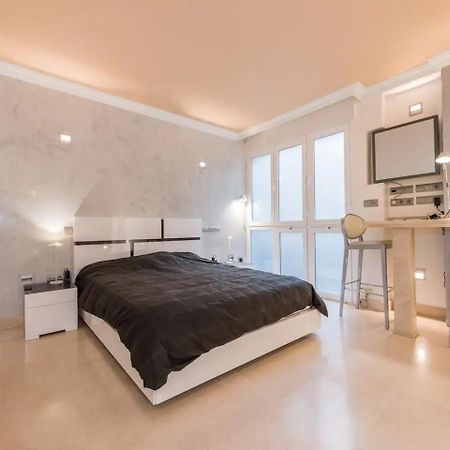 Barrio De Salamanca Milla De Oro Madryt Zewnętrze zdjęcie